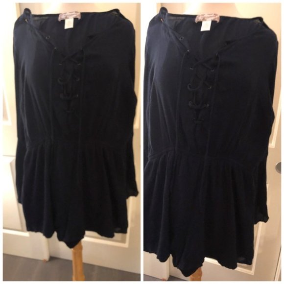 Navy Blue Tie Up Bell Sleeve Romper Size Medium - Picture 2 of 6